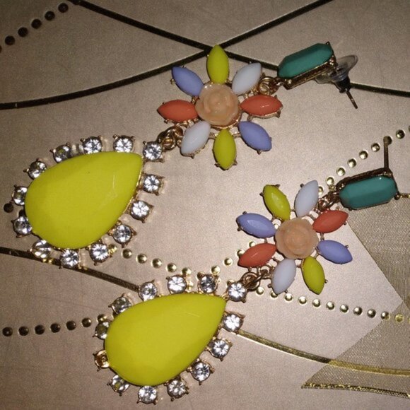 Long Stud lock 10 Earrings, No locks, Can be used to make different design - Picture 1 of 6